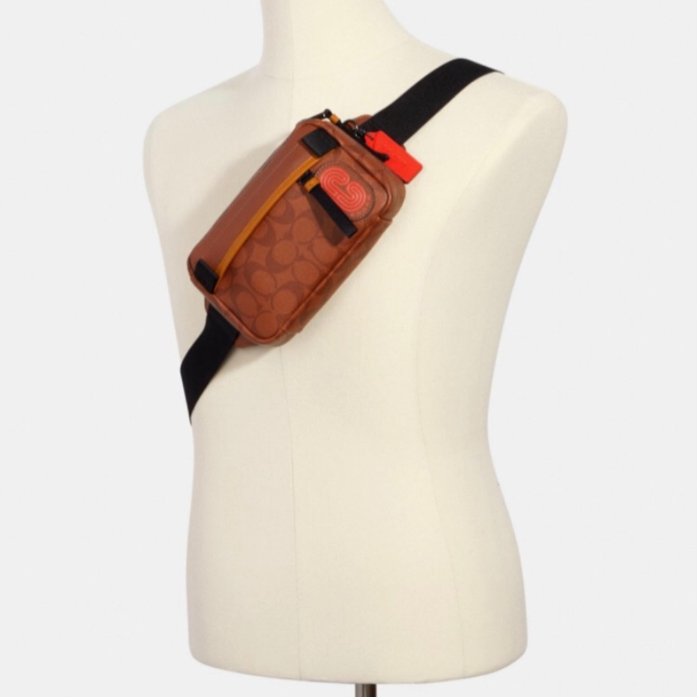 Coach Mini Edge Belt bag